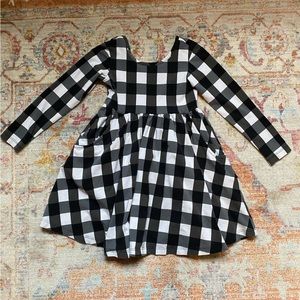 HANNA ANDERSSON Black And White Gingham LONG SLEEVE SKATER TWIRL DRESS 100 4